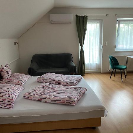 佐洛卡罗斯Bonita Apartmanhaz公寓 外观 照片